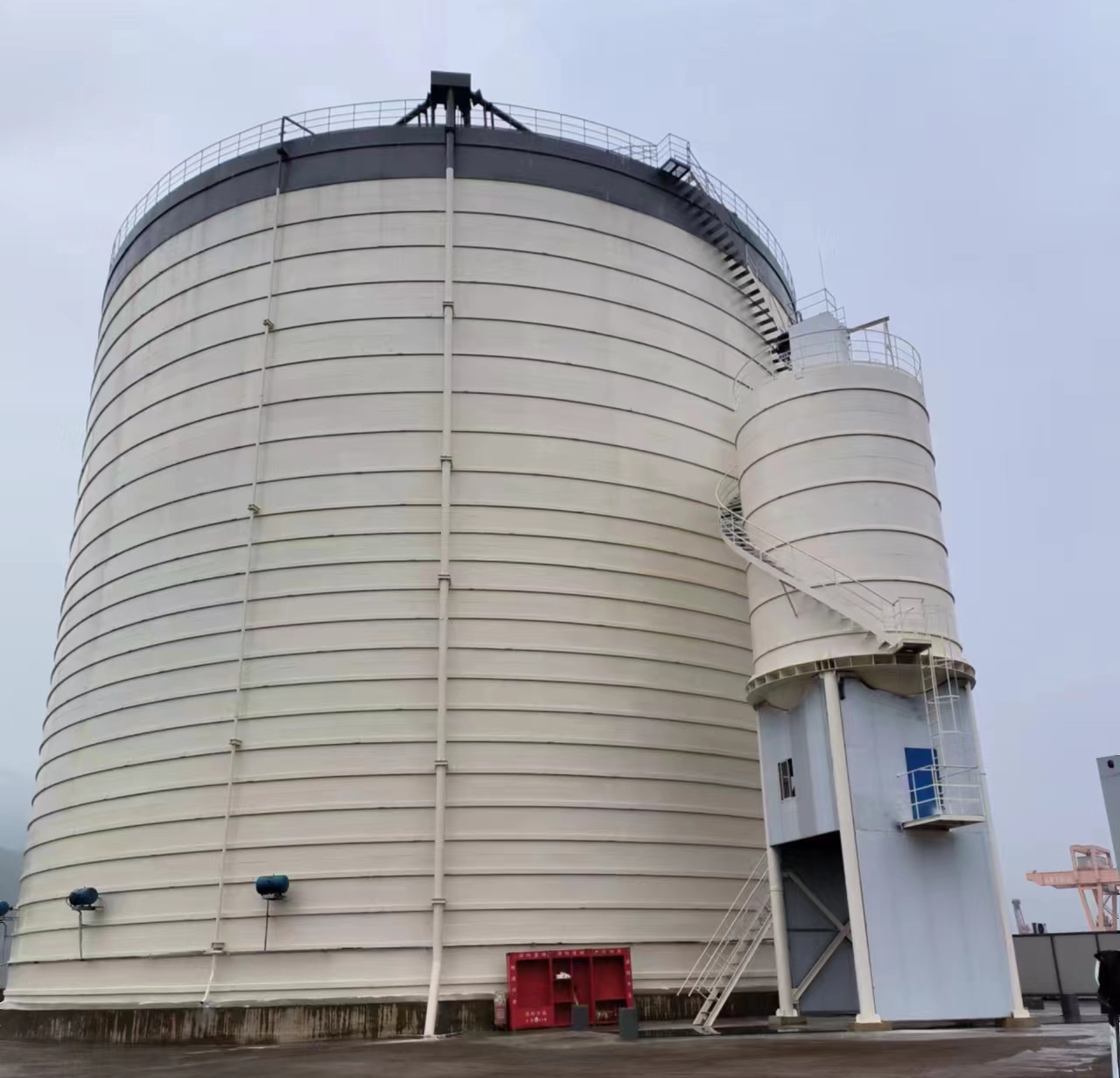 普定10万吨水泥钢板库